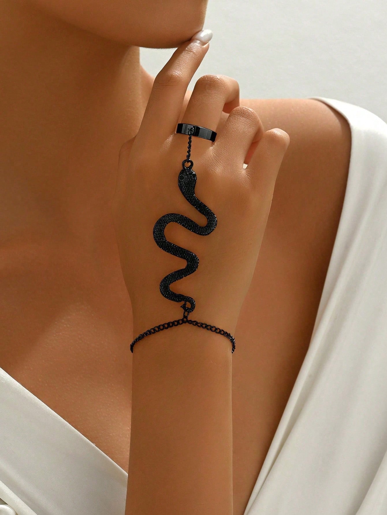 Anneau de doigt bracelet en forme de serpent